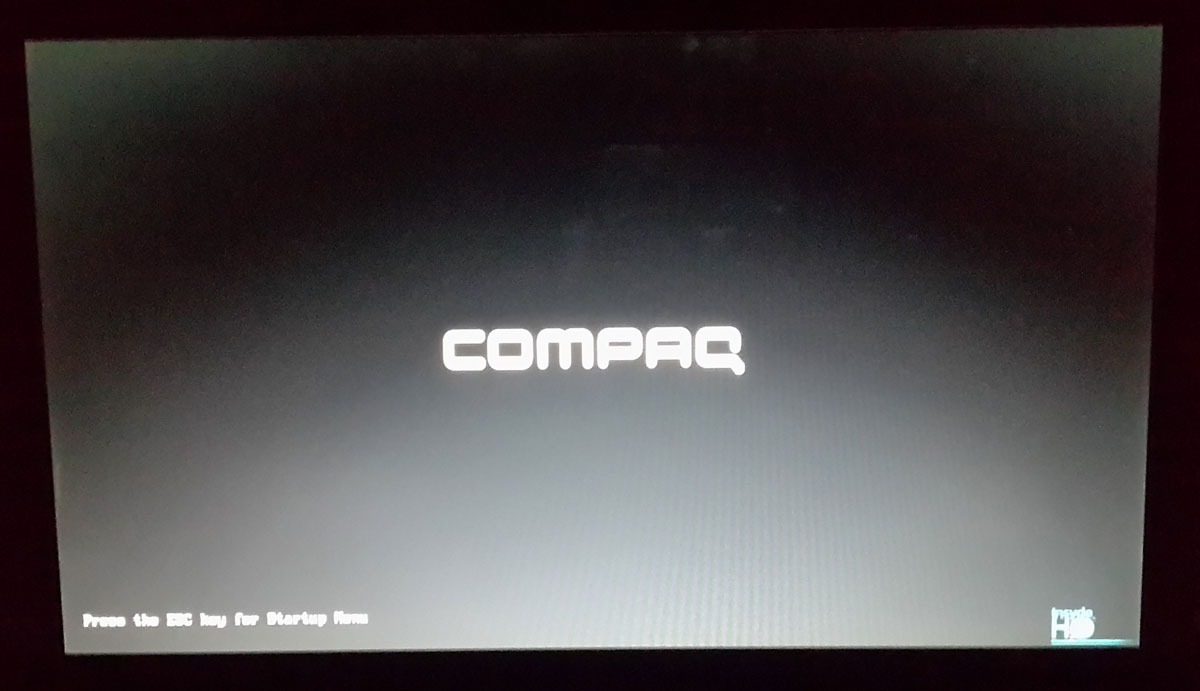 تغییر ترتیب وسایلی (Device) که برای Boot کردن از آنها، در ابتدای راه اندازی کامپیوتر، بررسی می شوند