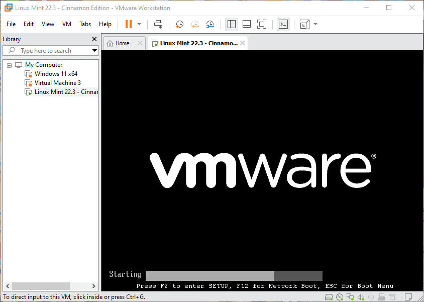 ساخت یک ماشین مجازی (Virtual Machine) و نصب لینوکس (نسخه Linux Mint 22.3 - Cinnamon Edition) بر روی آن، در نرم افزار VMware Workstation